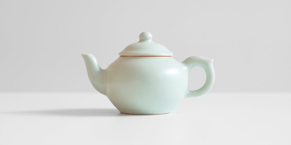Ru Kiln Pot: Series 4